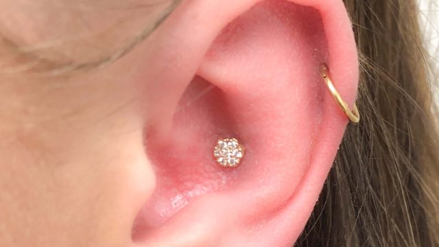 neometal_nijmegen_conchpiercing
