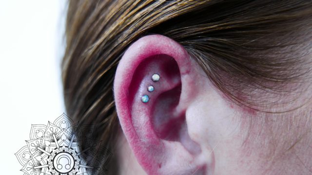 triplecartilagepiercing_nijmehgen_neometal